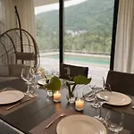 Luxury Draga Pearl Near Sea By Guide *
